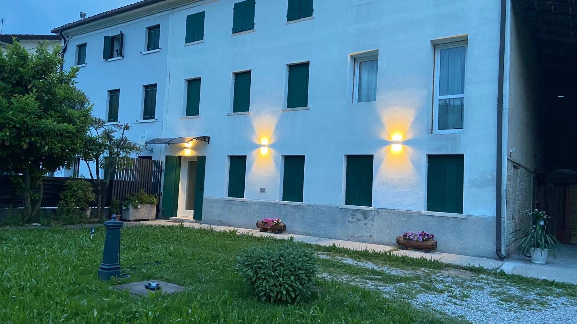 Magnolia 41 Apartment Possagno Exterior photo